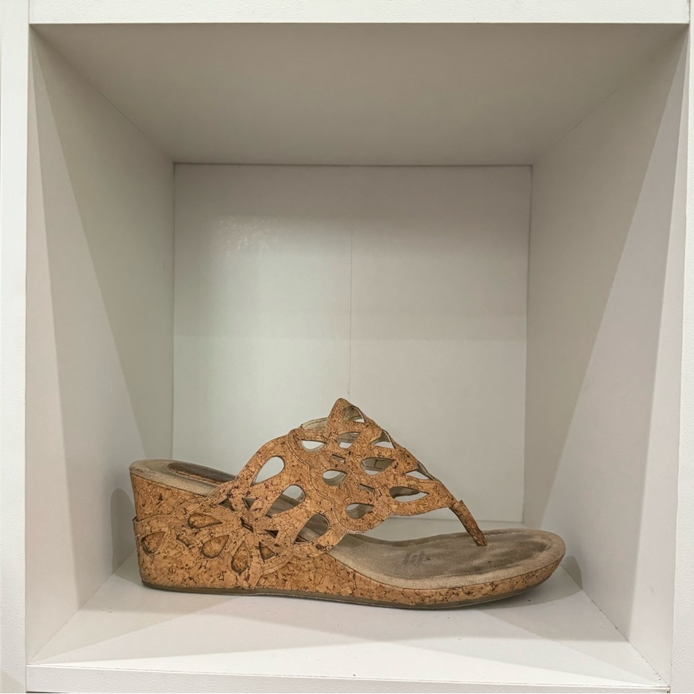 Duck Head Tan Wedge Sandals with Cork Design